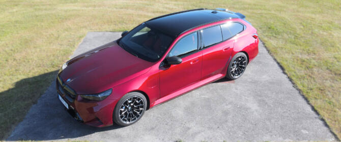2025 BMW M5 Touring fire red metallic test drive review fahrbericht