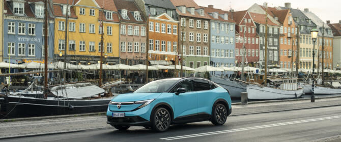 2026 Nissan LEAF first test drive review fahrbericht stärken schwächen luminous teal türkis