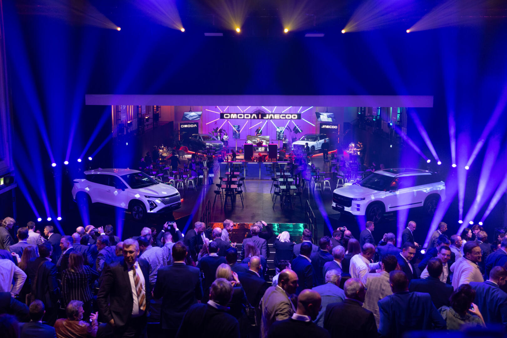 Omoda und Jaecoo Launch Event in der Halle E des Museumsquartiers in Wien