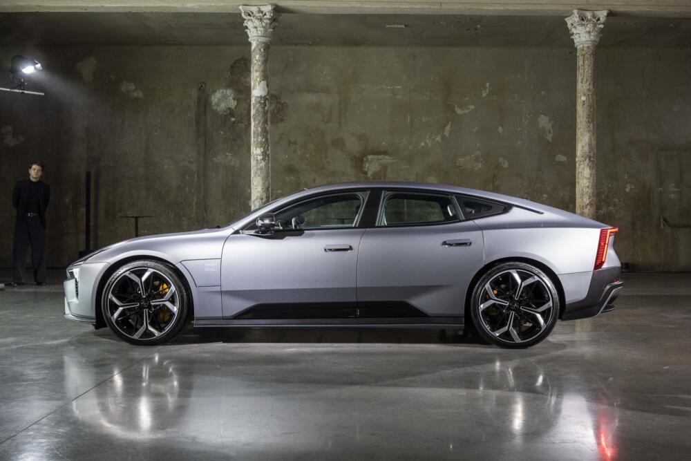Polestar 5 Presentation seitlich