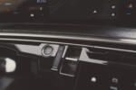 2025 Peugeot E-5008 Dual Motor Startknopf und Gangwahl