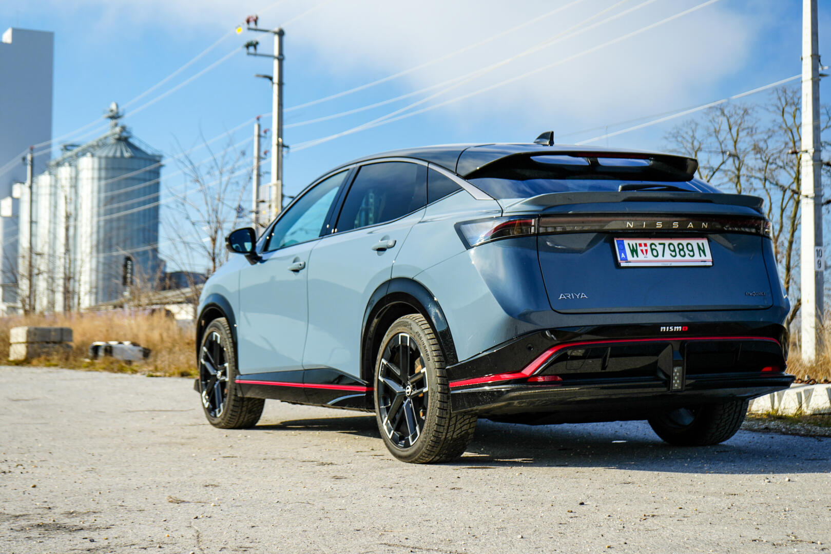 2025 Nissan Ariya Nismo Test Review Fahrbericht Stealth Grey Grau