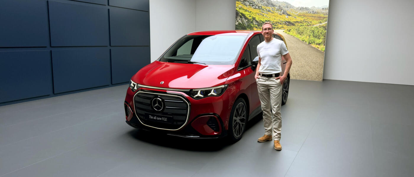 Mercedes-Benz VLE 400 4MATIC 300 AMG red rot braun schwarz