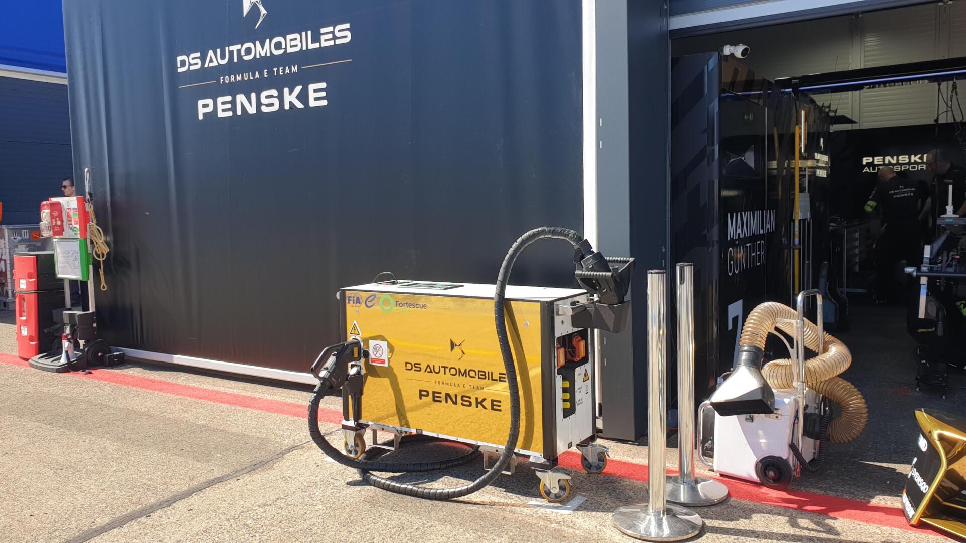 Formel E Berlin 2026 Rennen Tempelhof Flughafen