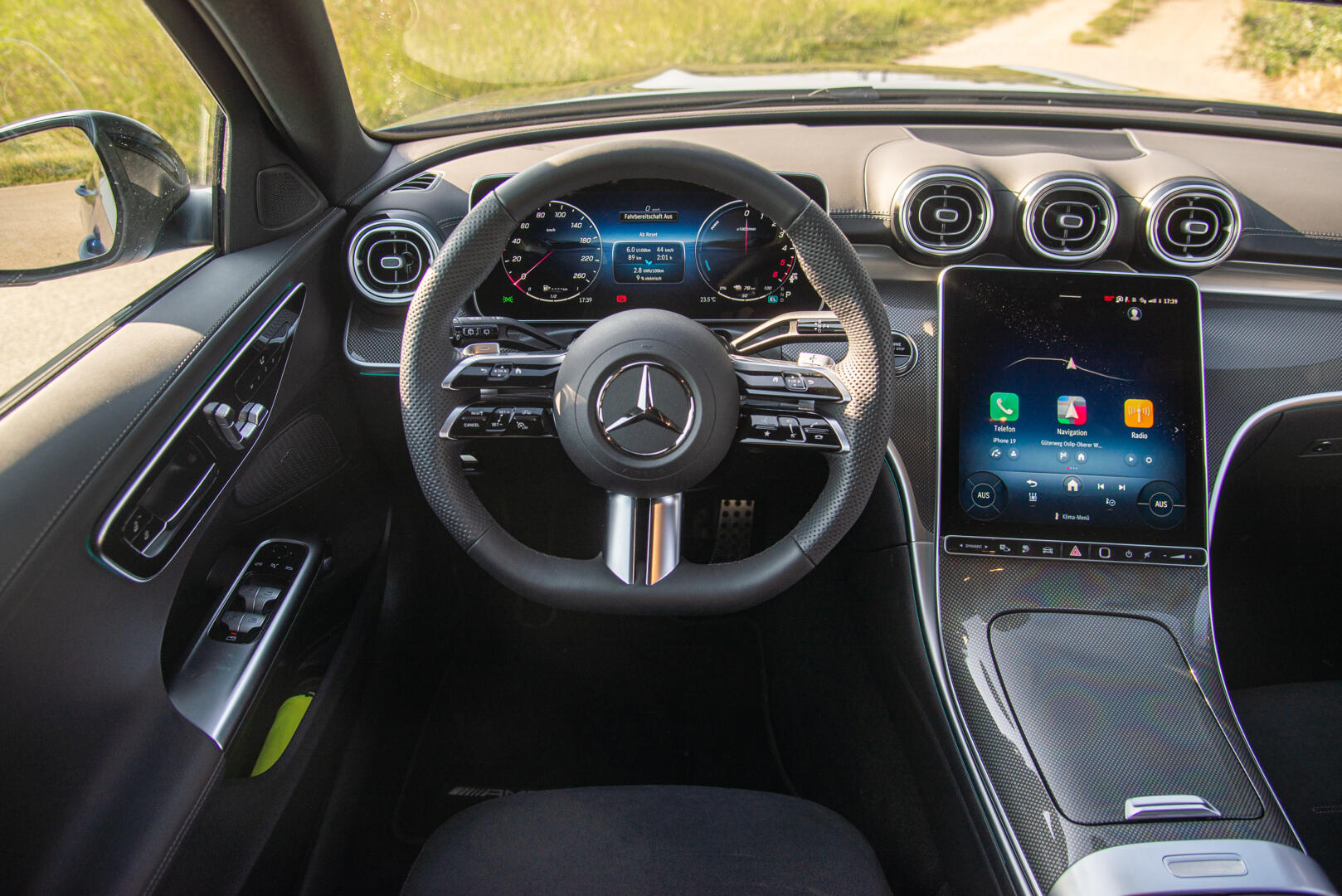 2026 Mercedes-Benz C 300 de 4MATIC T-Modell test drive review fahrbericht Sodalithblau