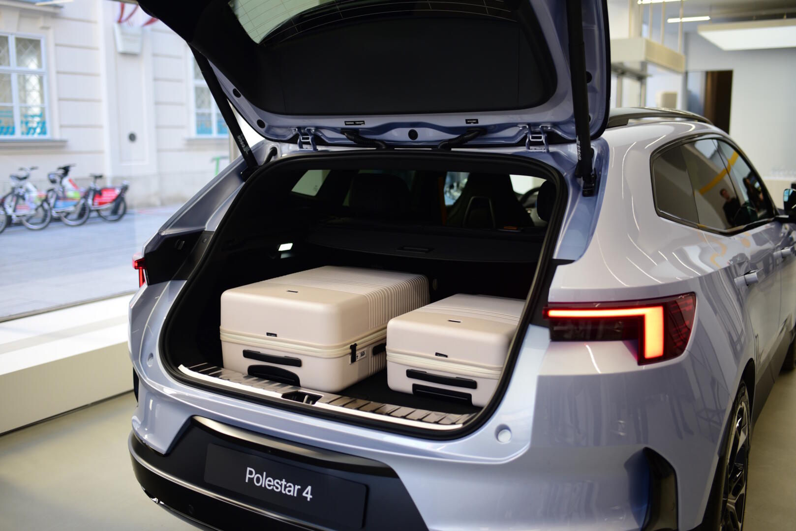 2027 Polestar 4 SUV Österreich Preise Vorteile Nachteile Test Review Sitzprobe Daten Fakten