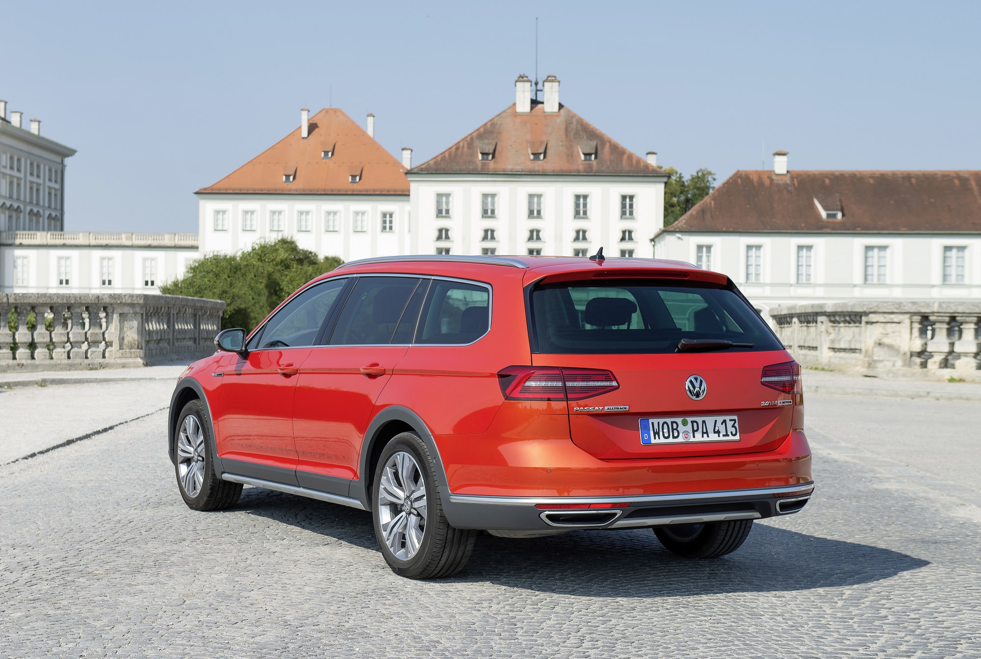 2015 vs 2019 VW Passat Variant Combi Kombi R-Line versus Vergleich ...