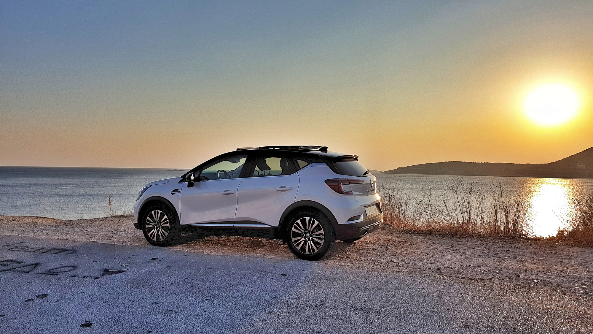 003-2020-Renault-Captur-Test-Drive-Review-B-SUV-Compact-TCe-130-155-autofilou.jpeg